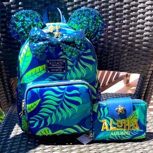 NWT Disney Aulani exclusive Paradise Vibes Loungefly backpack & matching wallet